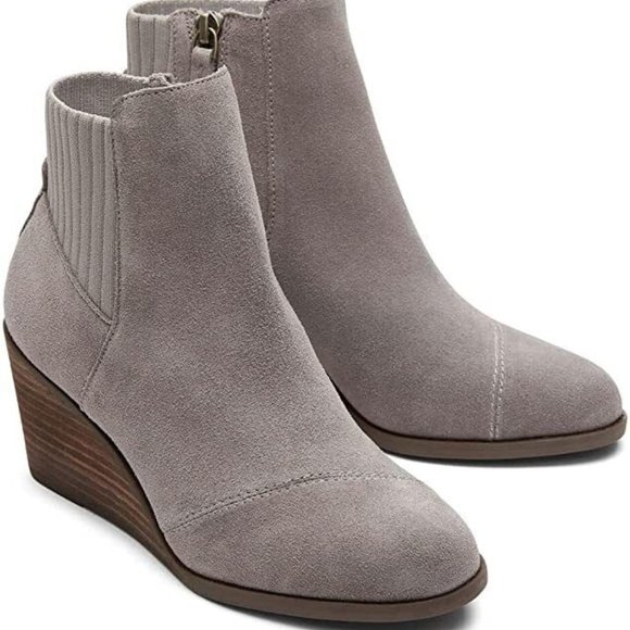 TOMS Women's Sadie Wedge Boots - Cement Suede (Gray) - Size 8 - NEW in Box - Picture 1 of 3